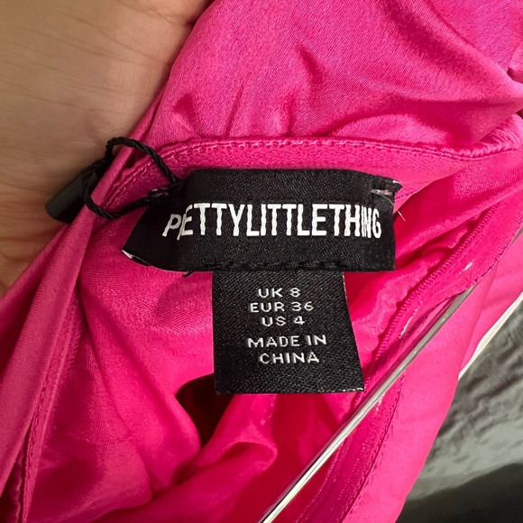 NWT PrettyLittleThing Fushia Dress - Picture 4 of 5